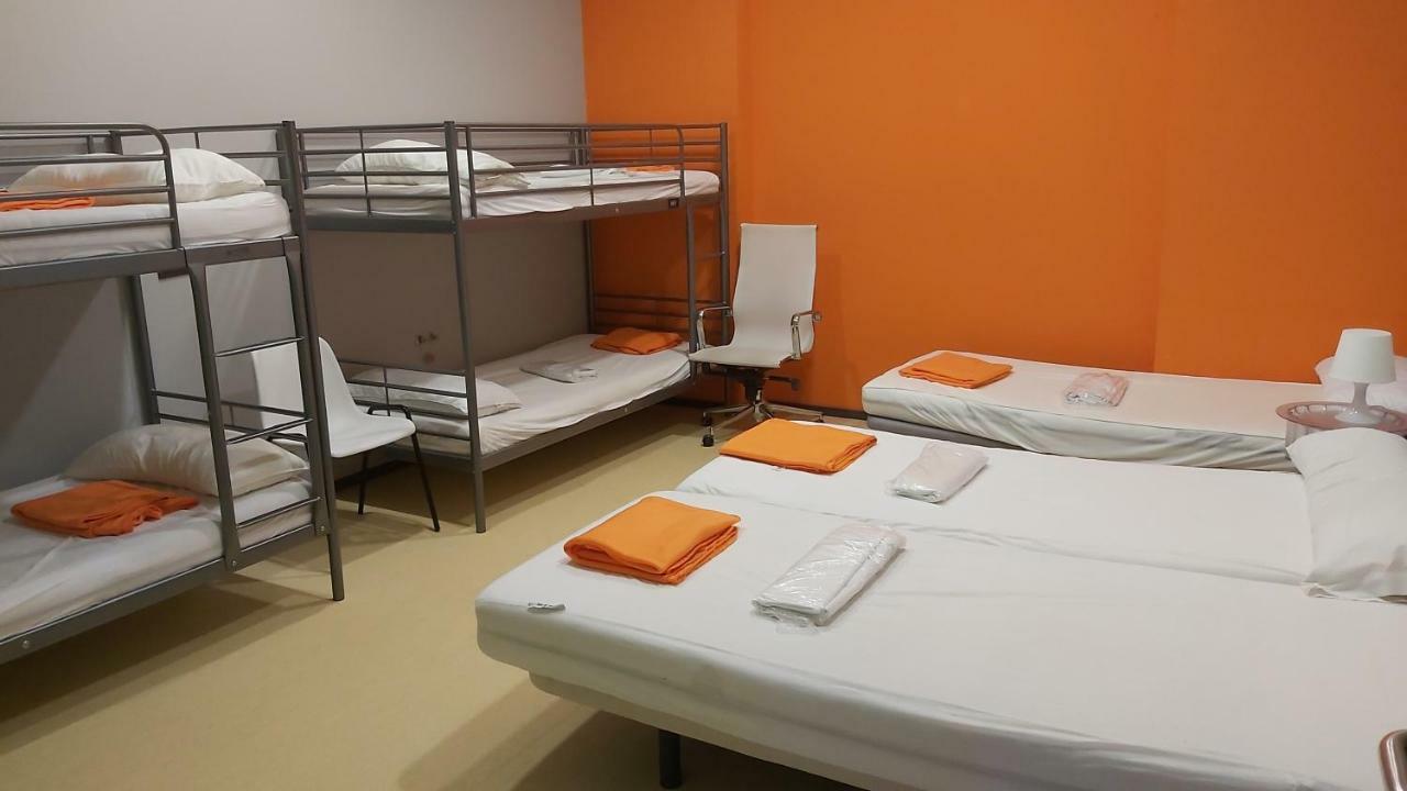 Kaps Hostel Віго Екстер'єр фото
